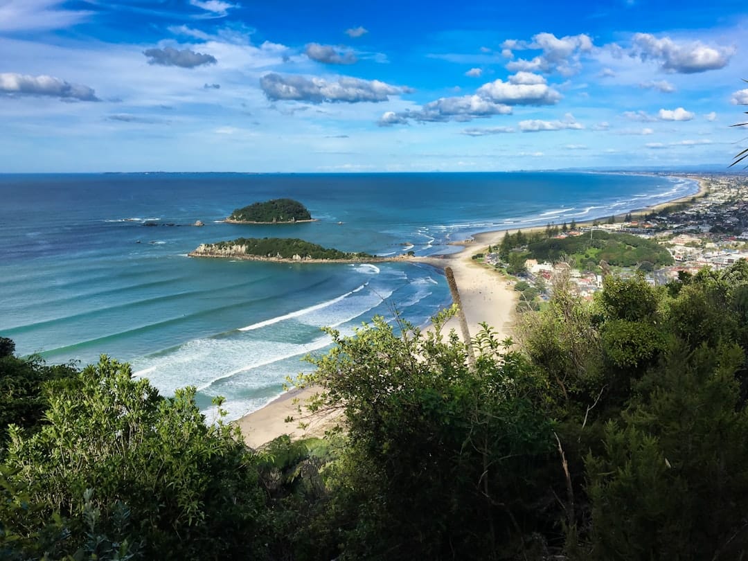 découvrez des idées de séjours en famille inoubliables ! que ce soit à la montagne, à la plage ou en ville, trouvez des activités amusantes et des hébergements adaptés pour créer des souvenirs mémorables avec vos proches.